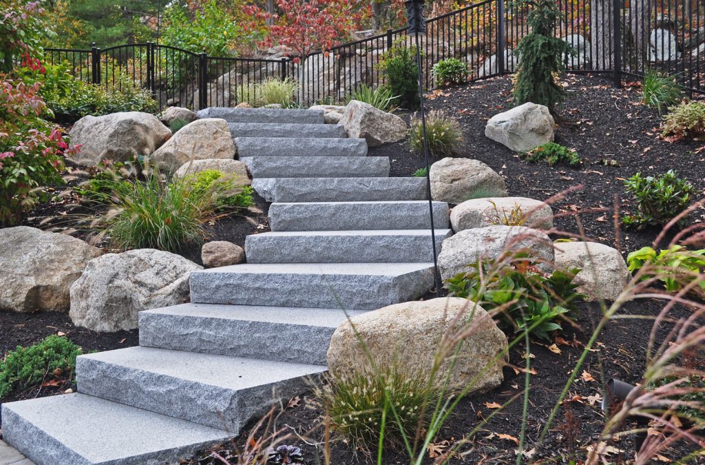 Steps and treads Woodbury Gray Granite 1428 Swenson Granite 100 Natural Stones