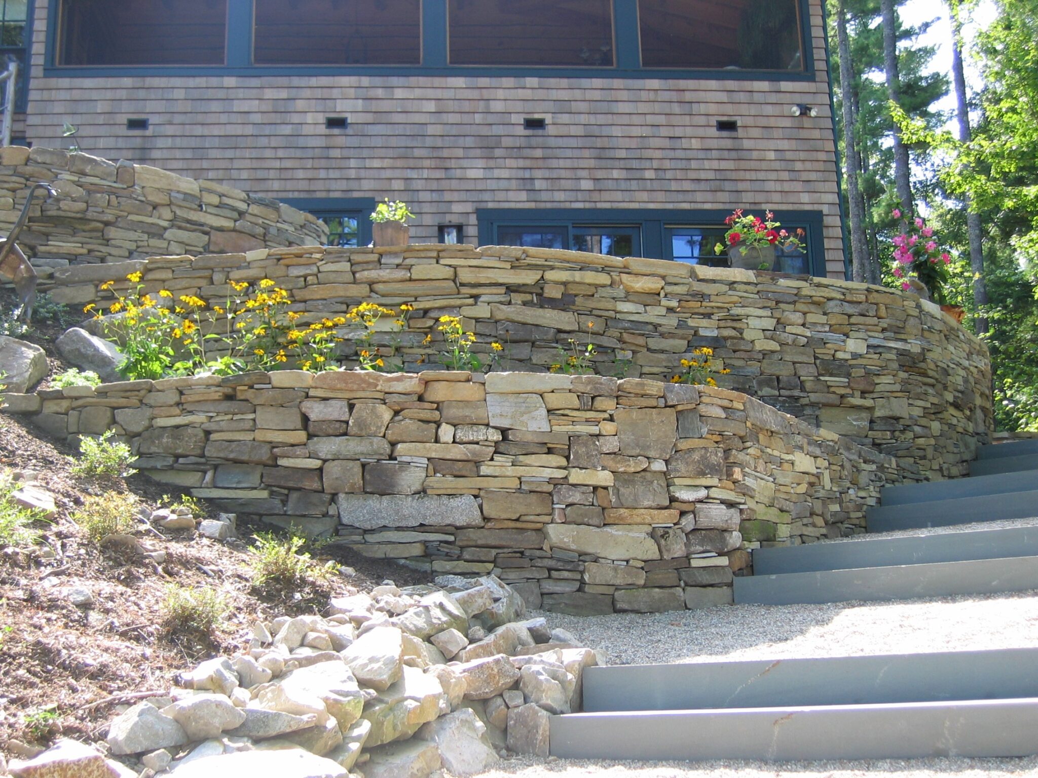 8 Freestanding and Retaining Stone Wall Designs That Will Add Dimension — free download