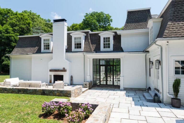 Connecticut Hardscape Project Uses Granite to Reflect Home’s New England Roots